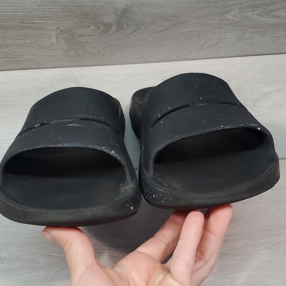 OOFOS Mens OOAHH Outdoor Comfort Sandals shoes Flip flop sz 12 main image 9